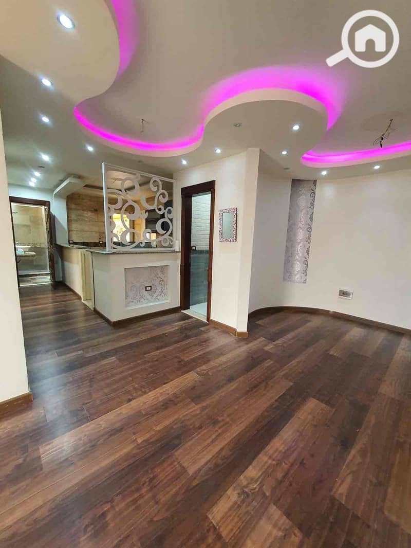 4 0fe3e09b-cf11-46a1-999a-68fed41c95d0. jpg