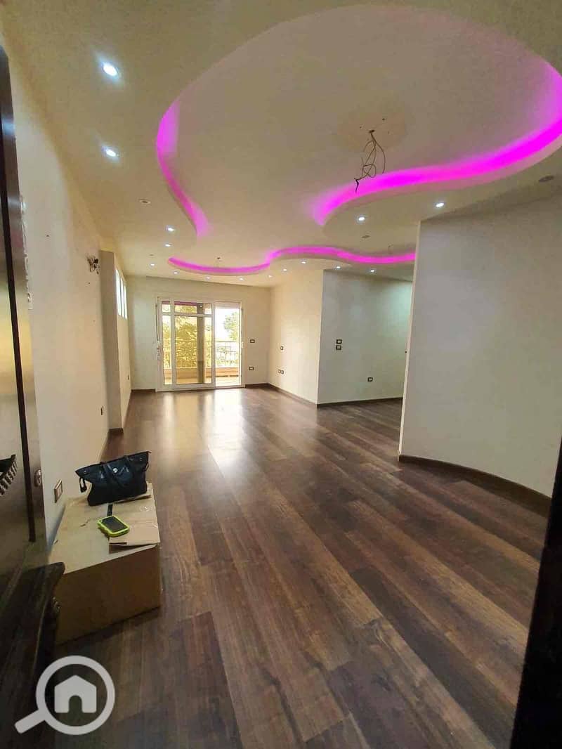 6 f77c4984-e87f-4fb2-a9bf-d4e23e44b720. jpg