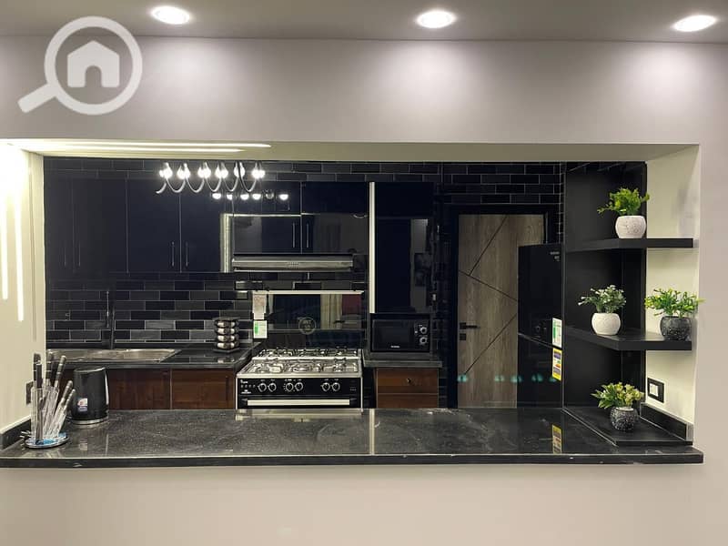 12 ffdba335-dd51-405d-9fc9-90c2f12fc53d. jpeg