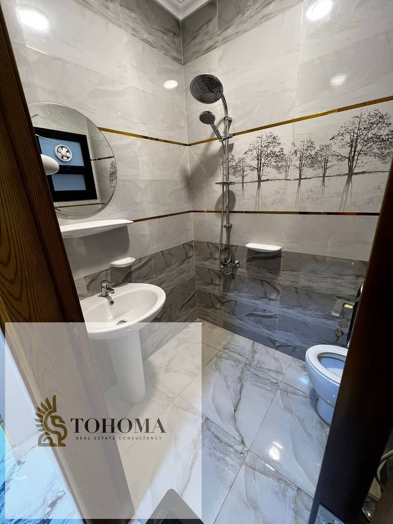 7 02b8e693-070b-4ff5-ae73-81d20c7d05dd. jpg