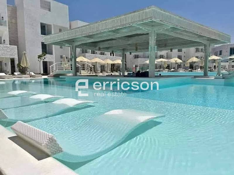 8 594498434_122150552732897983_4793407771551633795_n. jpg