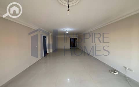 3 Bedroom Apartment for Rent in Smoha, Alexandria - 1. jpg 3 Bedroom Apartment for Rent in Smoha, Alexandria - 1. jpg