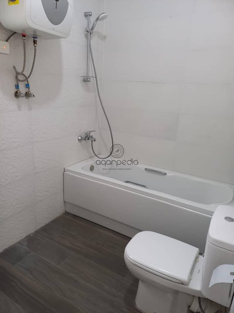 6 WhatsApp Image 2025-12-10 at 11.56. 03 AM. jpeg