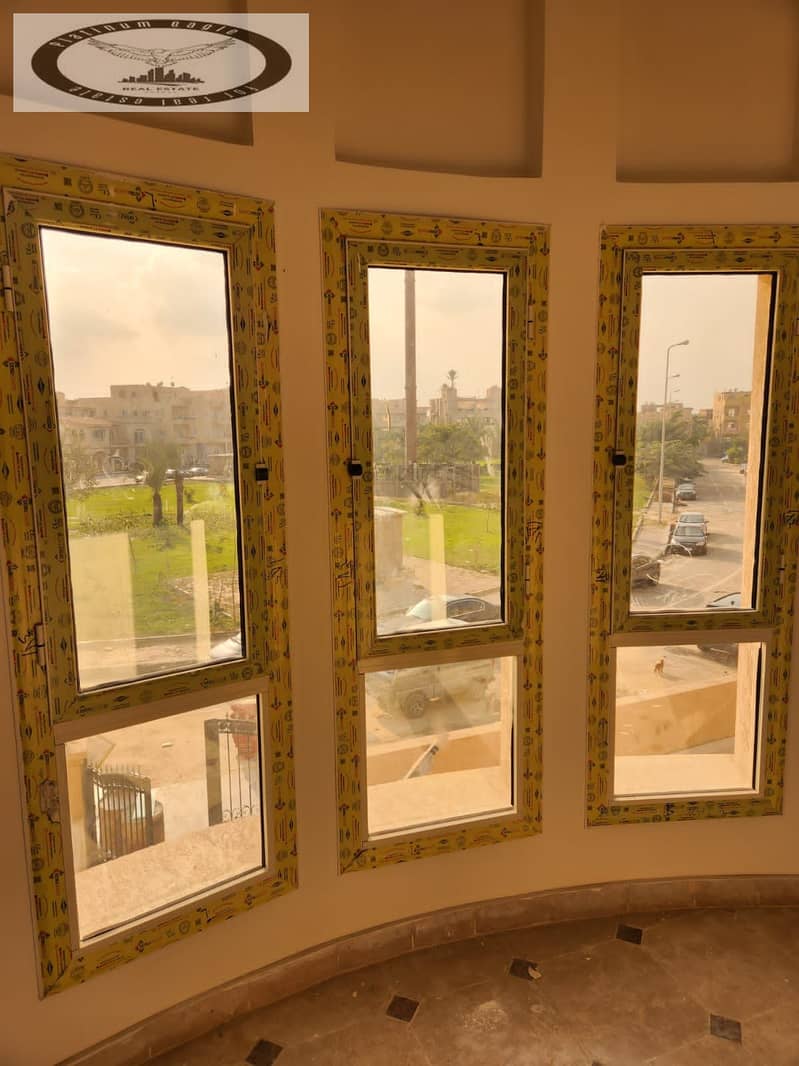 5 e6d7b8e3-2ea2-4db0-9dae-83e20710c1f5. jpg