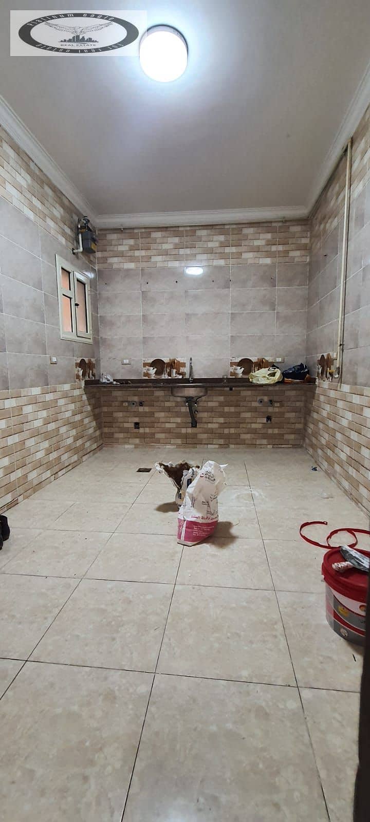 11 4259d9bd-0e19-4815-adc0-dcd905c683b8. jpg