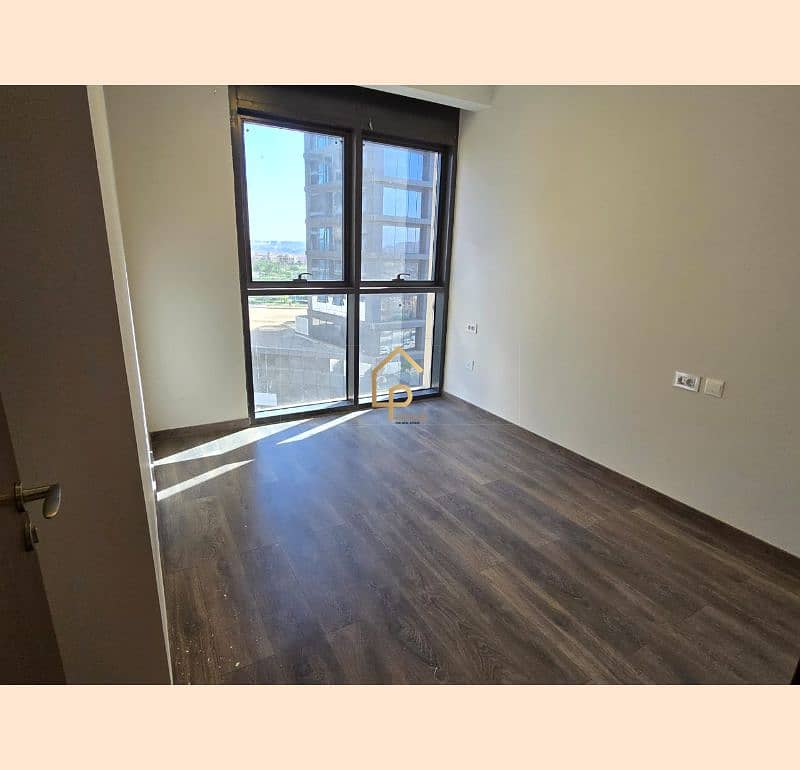 2 WhatsApp Image 2025-09-29 at 4.01. 03 PM. jpg