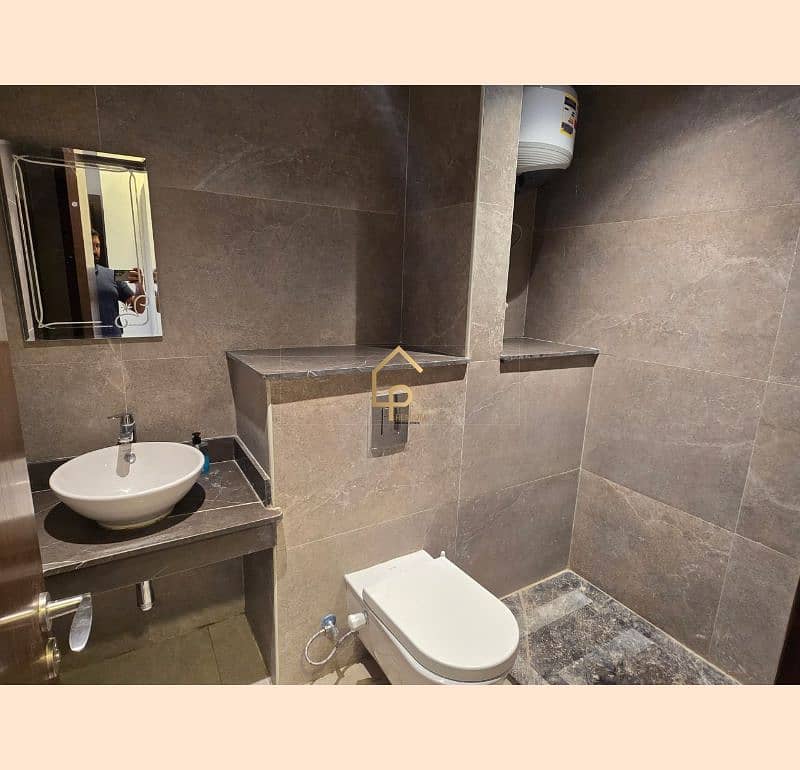 7 WhatsApp Image 2025-09-29 at 4.01. 01 PM. jpg