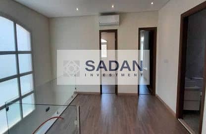 8 330c5a5f-149e-4f72-8480-54465ddcc297. jpg