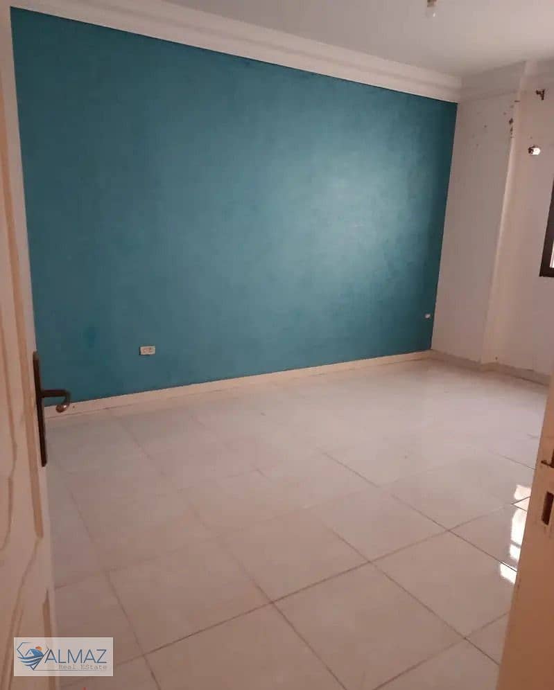 4 WhatsApp Image 2025-12-10 at 4.57. 59 PM (1). jpeg