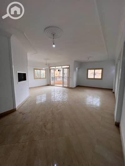 3 Bedroom Flat for Rent in New Cairo, Cairo - WhatsApp Image 2025-12-10 at 4.16. 28 PM. jpeg 3 Bedroom Flat for Rent in New Cairo, Cairo - WhatsApp Image 2025-12-10 at 4.16. 28 PM. jpeg