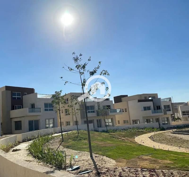 8 IMG_٢٠٢٥١٢١٠_١٧٠٨٥٦. jpg