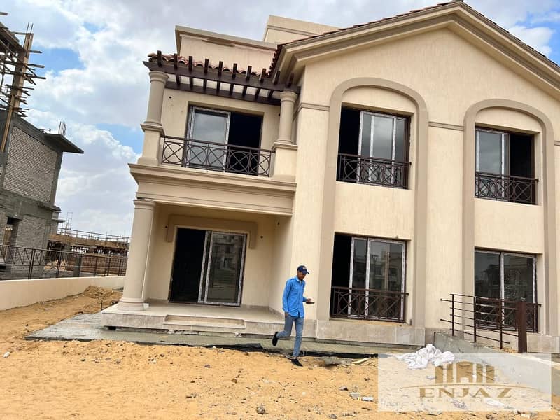 14 2f821b7f-1b04-4da9-9a74-f2f70b09b0cd. jpg