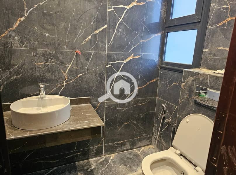 5 WhatsApp Image 2025-12-10 at 4.59. 30 PM (3). jpeg