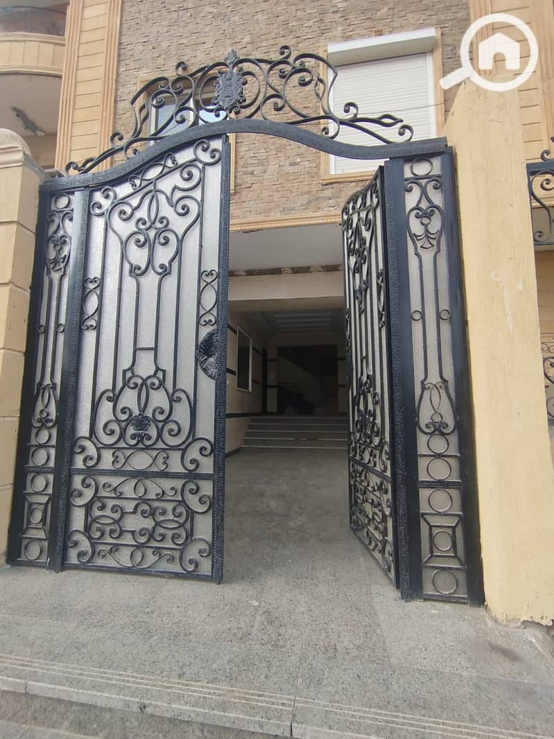 8 ac0941da-7898-4f5e-92be-3bf28cd270cc. jpg