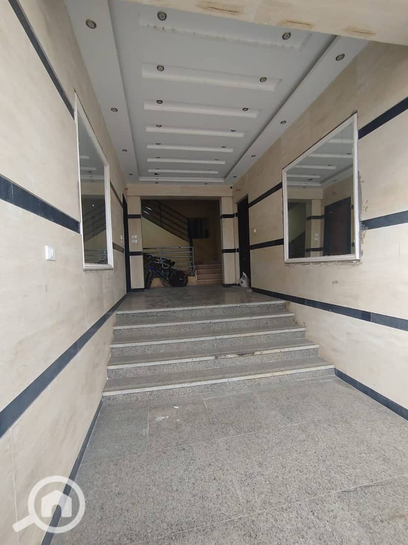 10 5e3e322c-ab67-4786-bf7e-a10e69e176e8. jpg