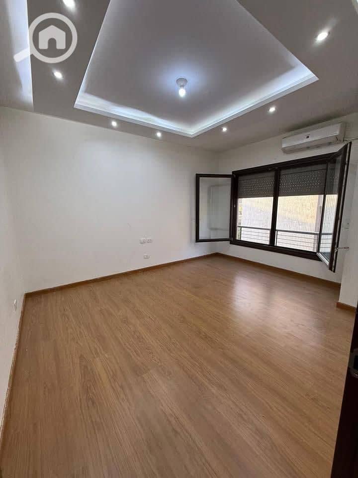 3 2b62d6f5-581f-4c1d-ac08-3e73c007d688. jpg