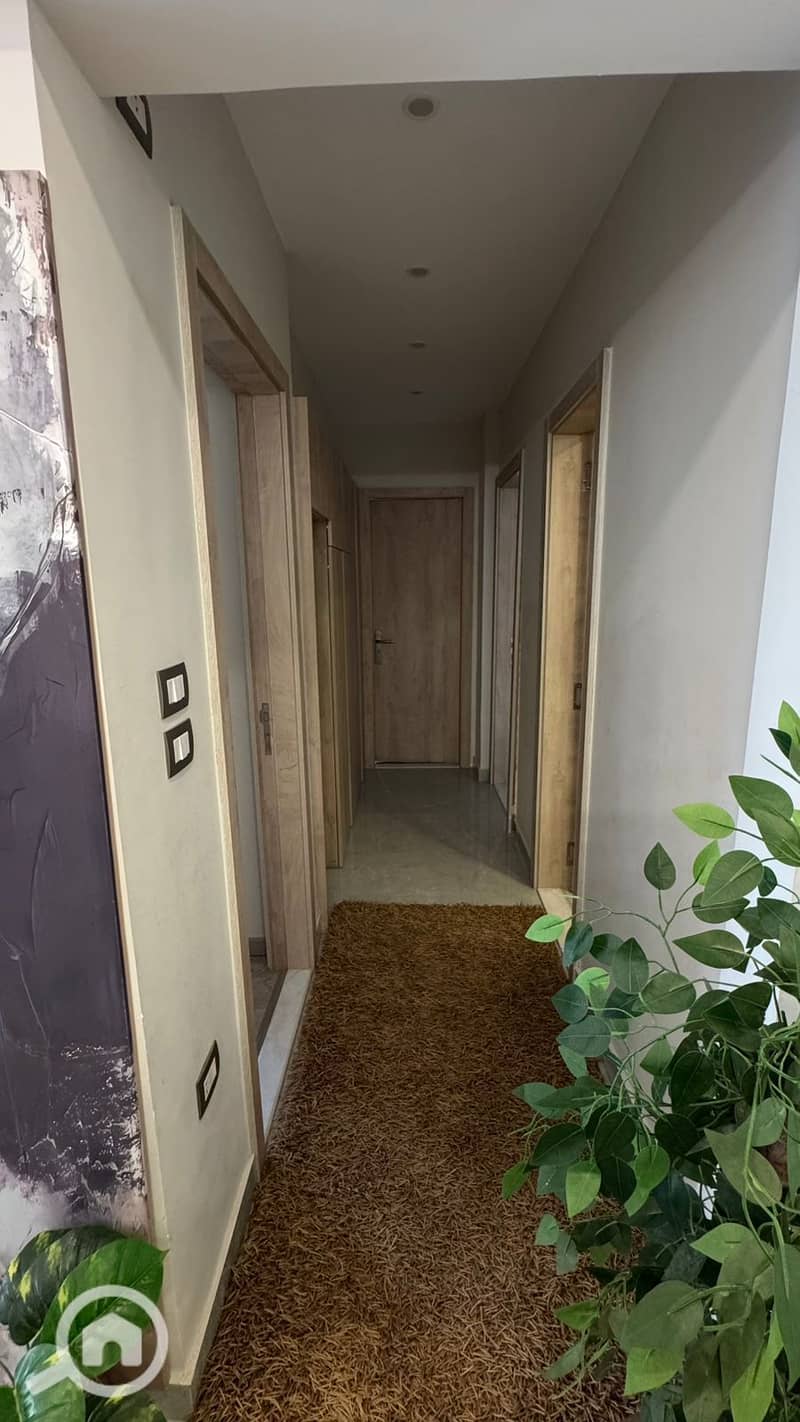 10 WhatsApp Image 2025-12-09 at 18.55. 16. jpeg