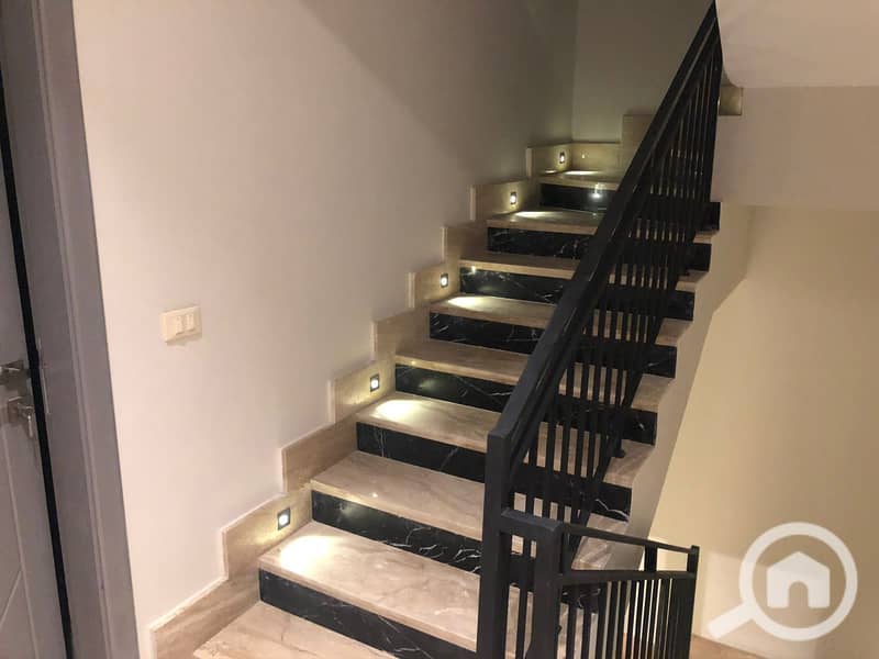 6 WhatsApp Image 2025-12-10 at 17.07. 53. jpeg