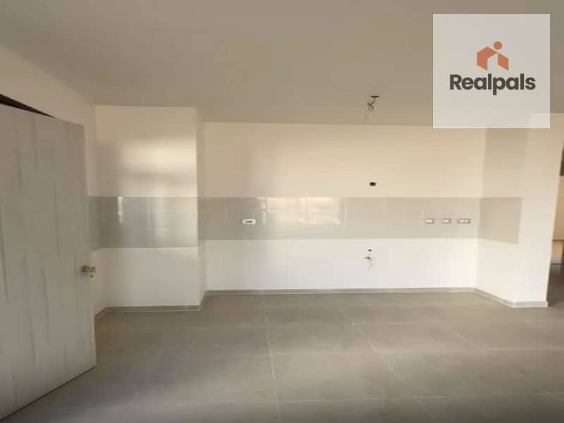 5 WhatsApp Image 2025-12-10 at 2.15. 24 PM_800x600. jpg