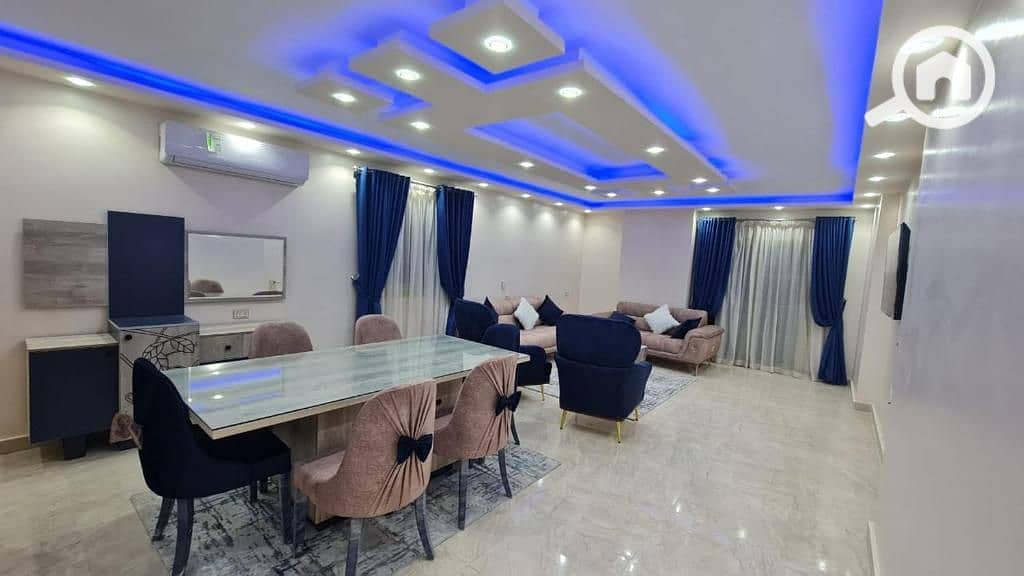 493667104. jpg 493667104. jpg