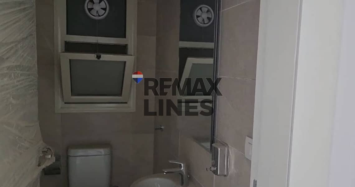 7 WhatsApp Image 2025-12-10 at 17.06. 13 (3). jpeg