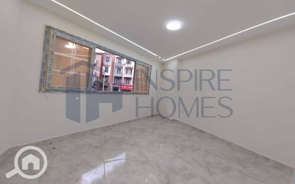 5 WhatsApp Image 2025-12-08 at 18.08. 26 (2). jpg