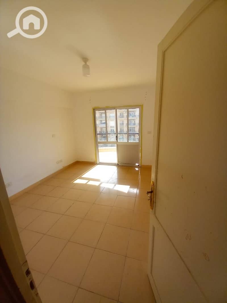 3 e7775267-4c53-4f7f-b62c-43e210335534. jpeg