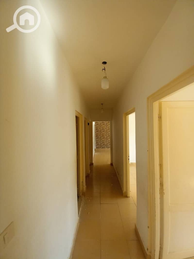 5 b0fb5f9e-640f-46a0-9e85-a74134e68b44. jpeg