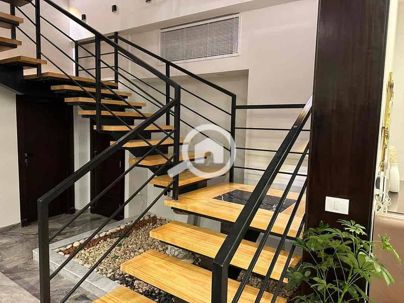 5 24df0b37-df31-4d39-a16c-c3ca6ebd60d8. jpg