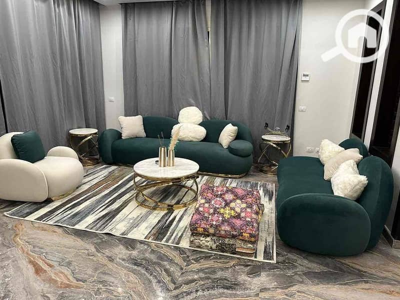 12 ac6cbb63-94fc-404b-9e24-b7acf2d4bdde. jpg