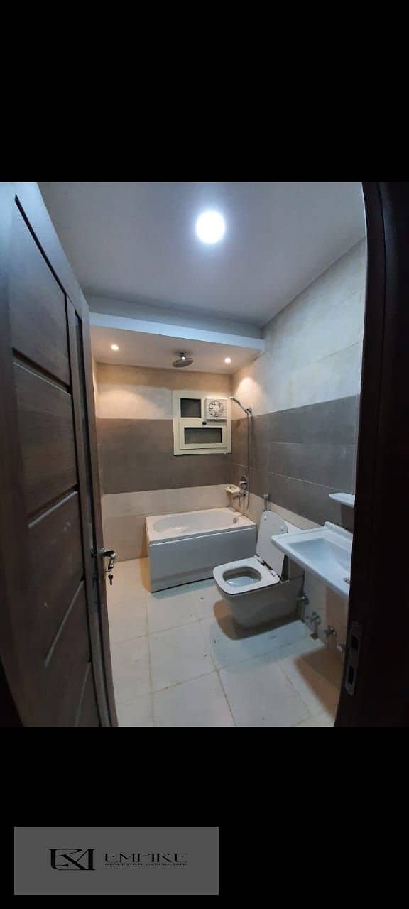 5 WhatsApp Image 2025-12-09 at 9.02. 03 PM. jpeg