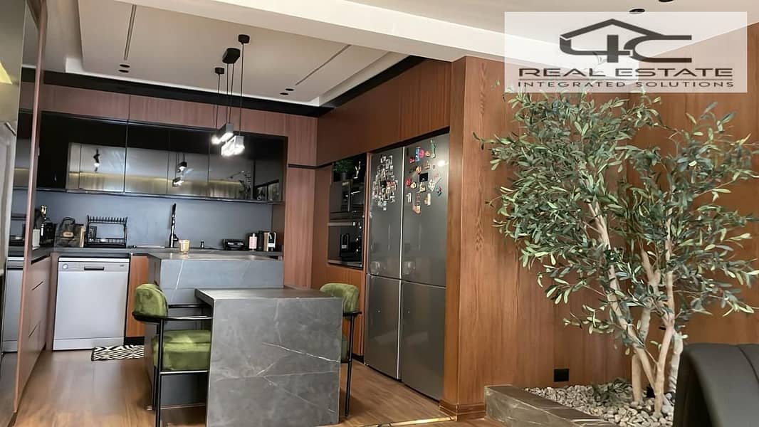 6 WhatsApp Image 2025-11-17 at 3.48. 31 PM. jpeg