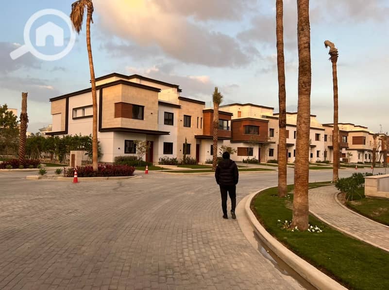 4 WhatsApp Image 2022-04-10 at 2.04. 53 PM. jpeg