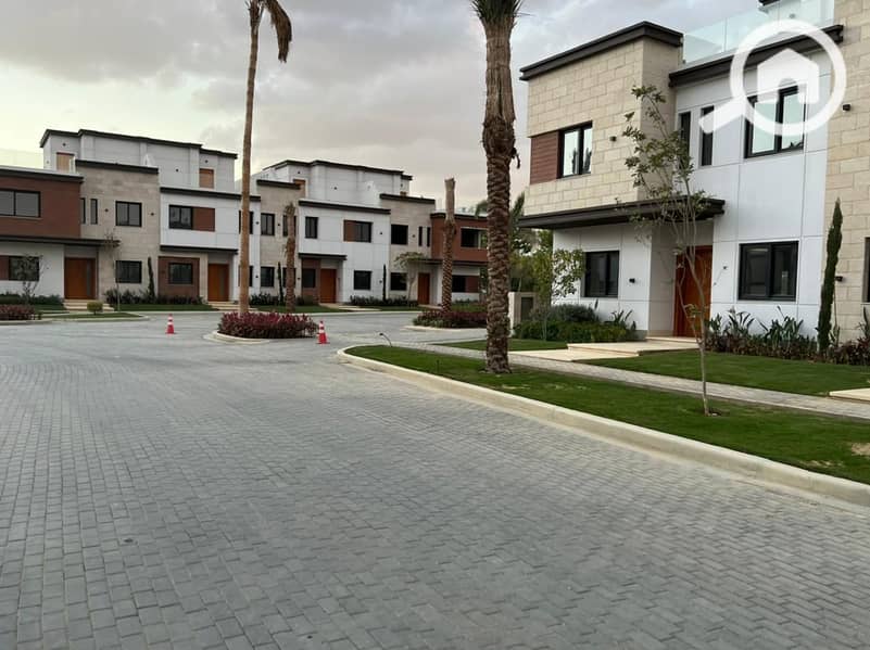 6 WhatsApp Image 2022-04-10 at 2.04. 56 PM (1). jpeg