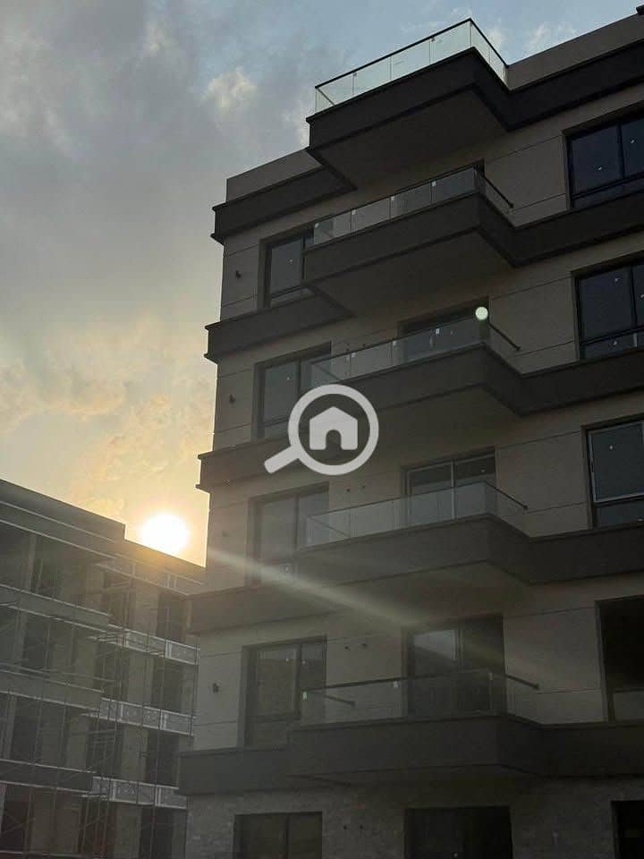 9 592885559_868613215924947_6114735925444762121_n. jpg