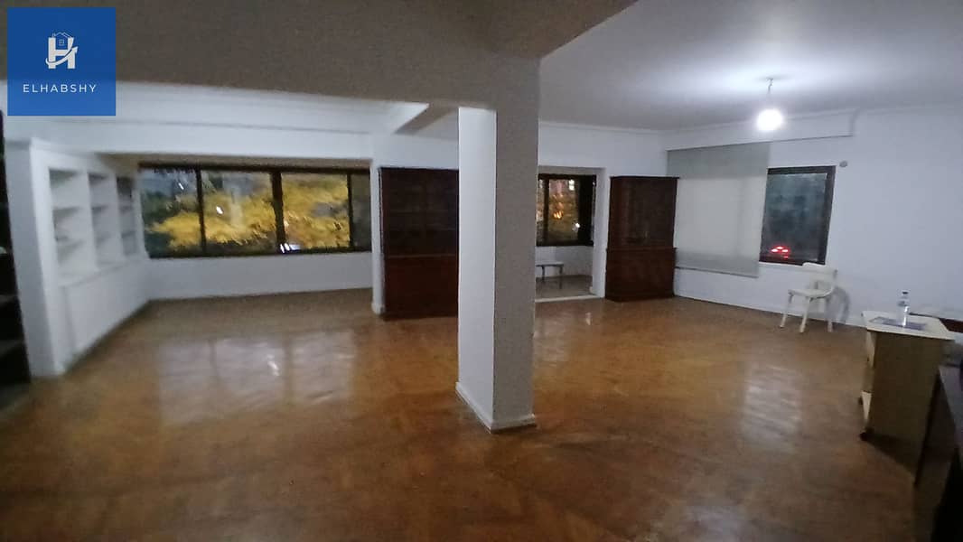 5 شقة للبيع في الدقى 240م فى شارع فينى الرئيسى و كأنك فى الزمالك ( تشطيب مجدد ) . (5). jpg