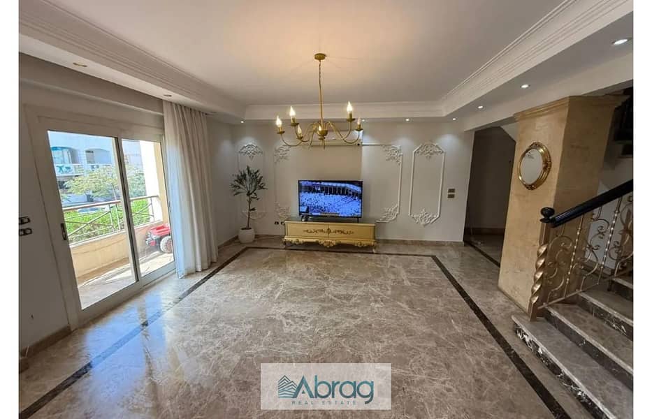 4 8381155-5eecco (1). jpg