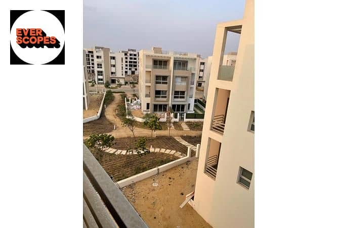 2 3835205-0865ao. jpg