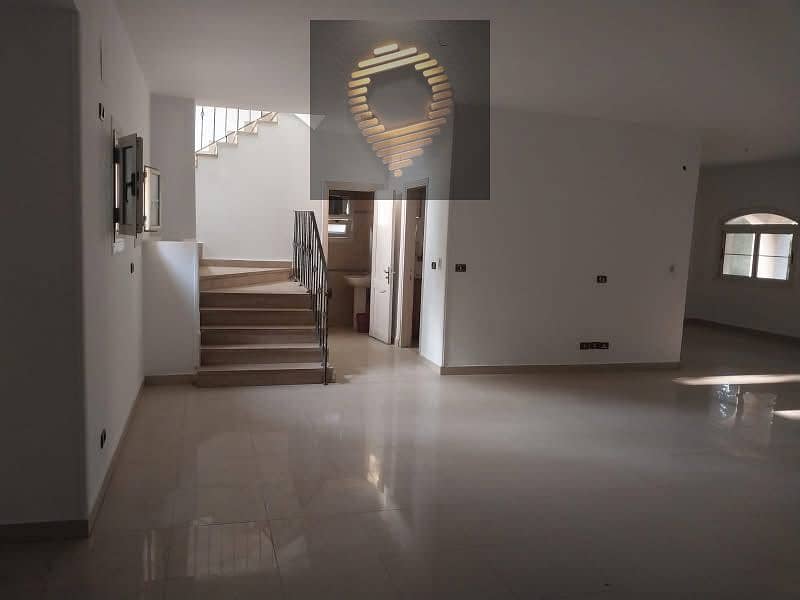 5 WhatsApp Image 2025-12-10 at 5.37. 49 PM (1). jpeg