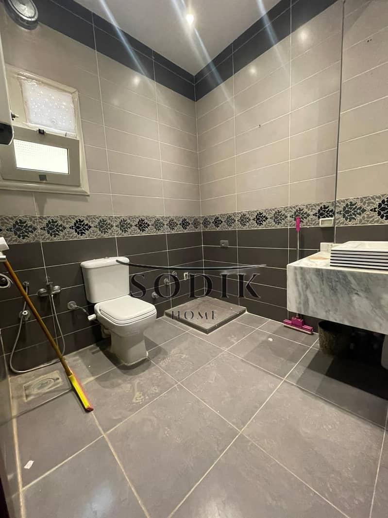 10 WhatsApp Image 2025-12-10 at 10.31. 37 AM. jpeg