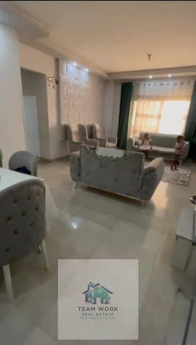 3 Bedroom Flat for Sale in Sheikh Zayed, Giza - 1df69caf-e14f-4f85-a51e-3c5d83a644b1. jpg