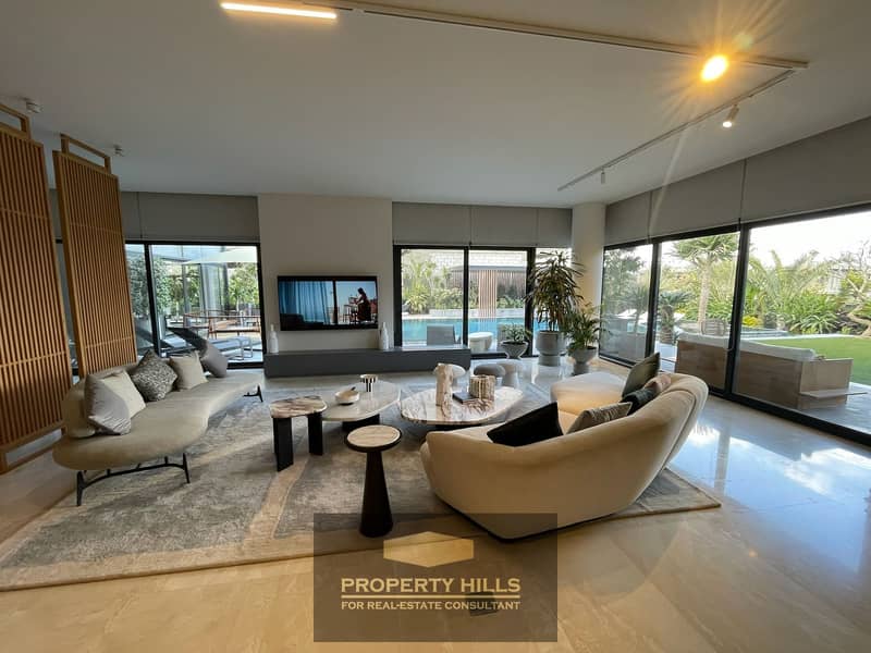 2 PHOTO-2025-12-10-14-01-20. jpg