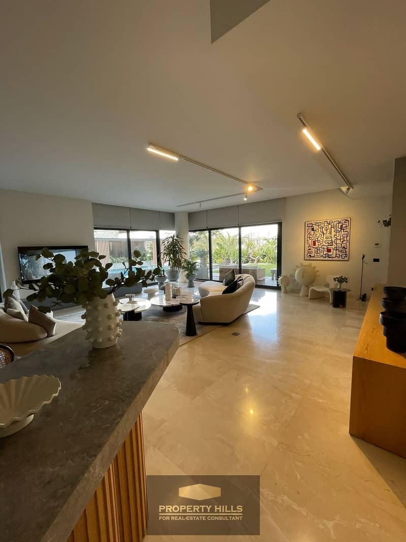 18 PHOTO-2025-12-10-14-01-17. jpg