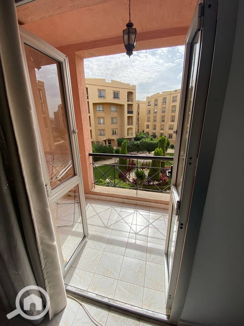 8 9f3f92f1-3f45-4d2a-86ff-58b3a7f1b504. jpeg