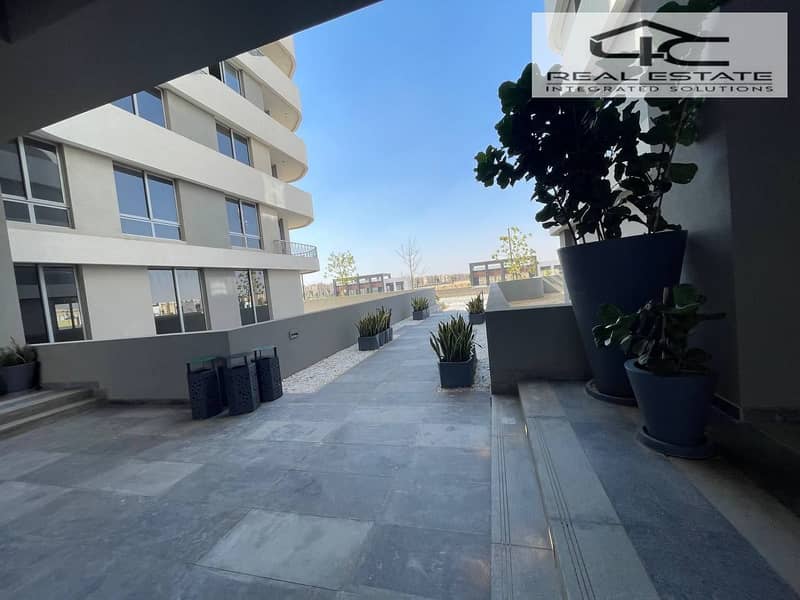 9 WhatsApp Image 2025-10-23 at 08.14. 04. jpeg