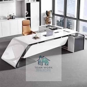 2 3a8c0ab5-8900-4b4e-8e3e-6180c4d96c20. jpg