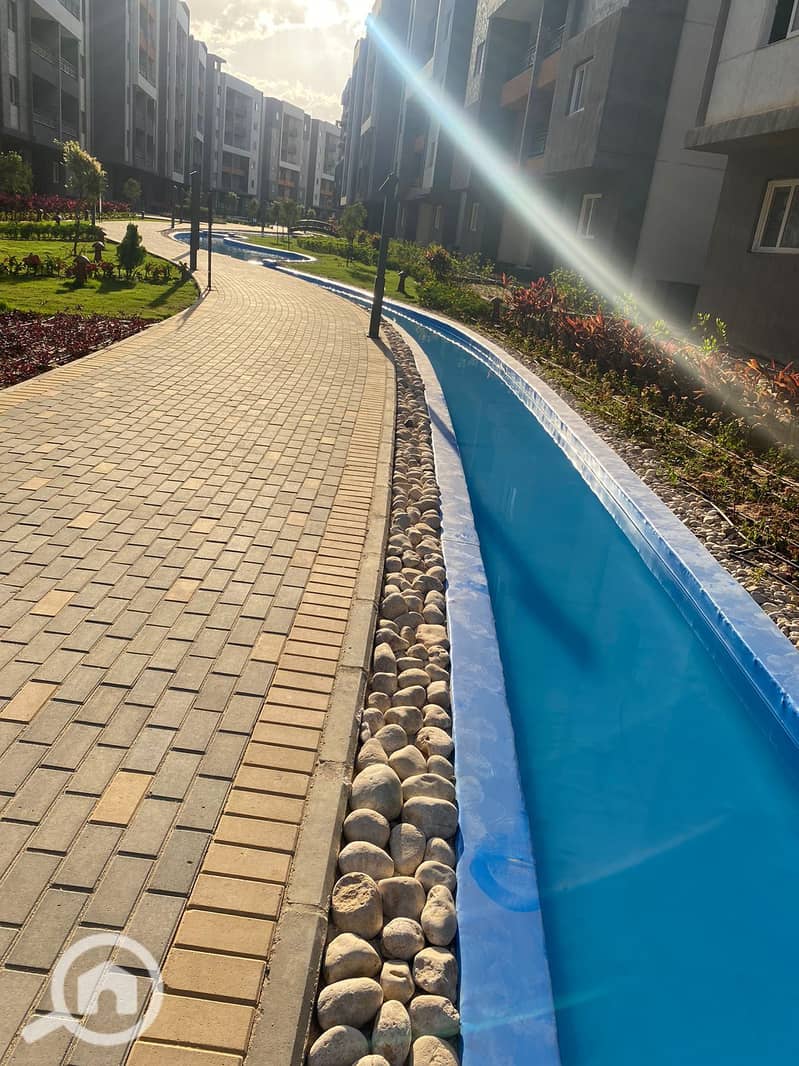 10 WhatsApp Image 2025-12-10 at 5.50. 28 PM (1). jpeg