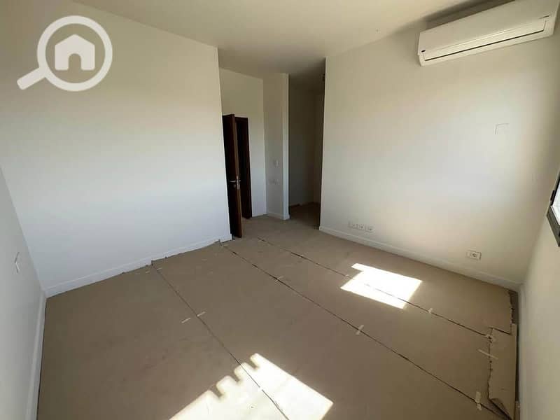 4 483738141_2106136886499733_2565526966110538491_n. jpg