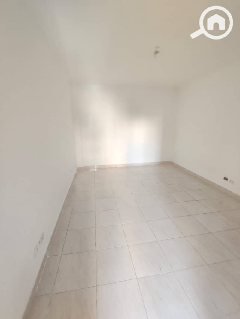 2 16be9239-34af-498e-8ee7-39e68d32f36e. jpg