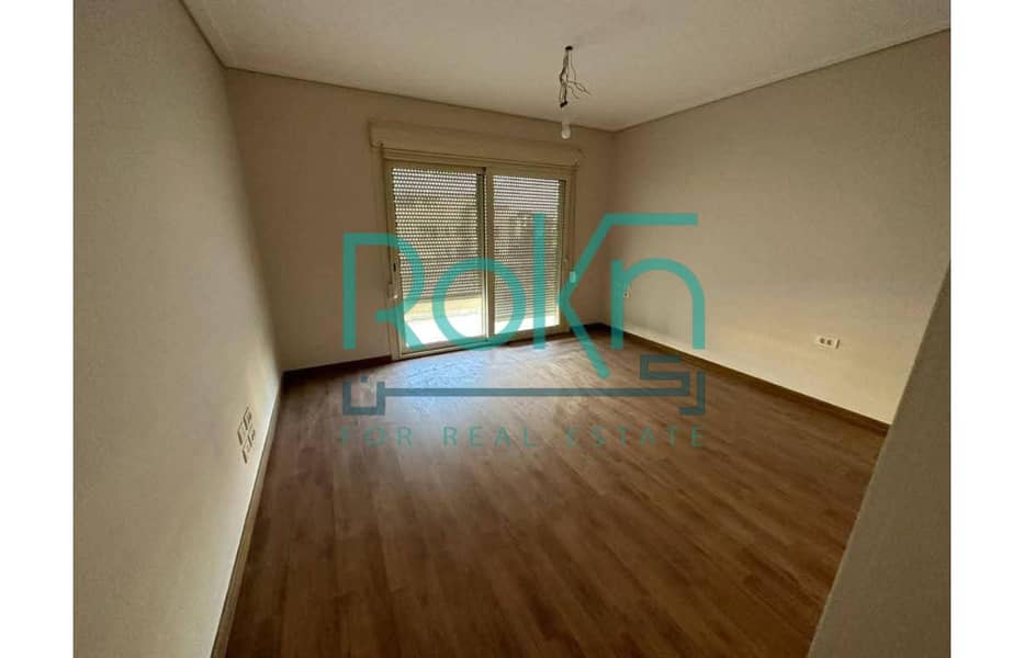 10 WhatsApp Image 2025-12-09 at 1.19. 08 PM (3). jpg